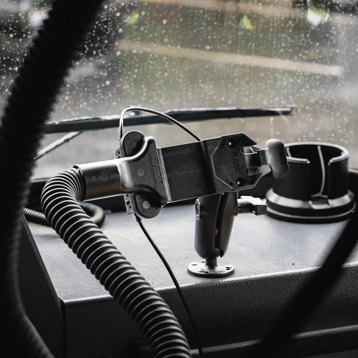 GDS® Uni-Conn™ Power + Single USB-C Dock (RAM-GDS-DOCK-U1CP-CU)