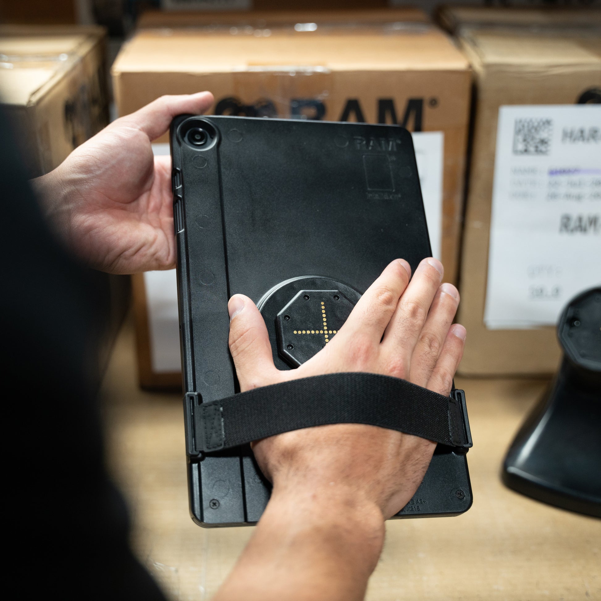 GDS® Hand Strap for IntelliSkin® Thin-Case™ - Large Tablets (RAM-GDS-TC-HS2U)