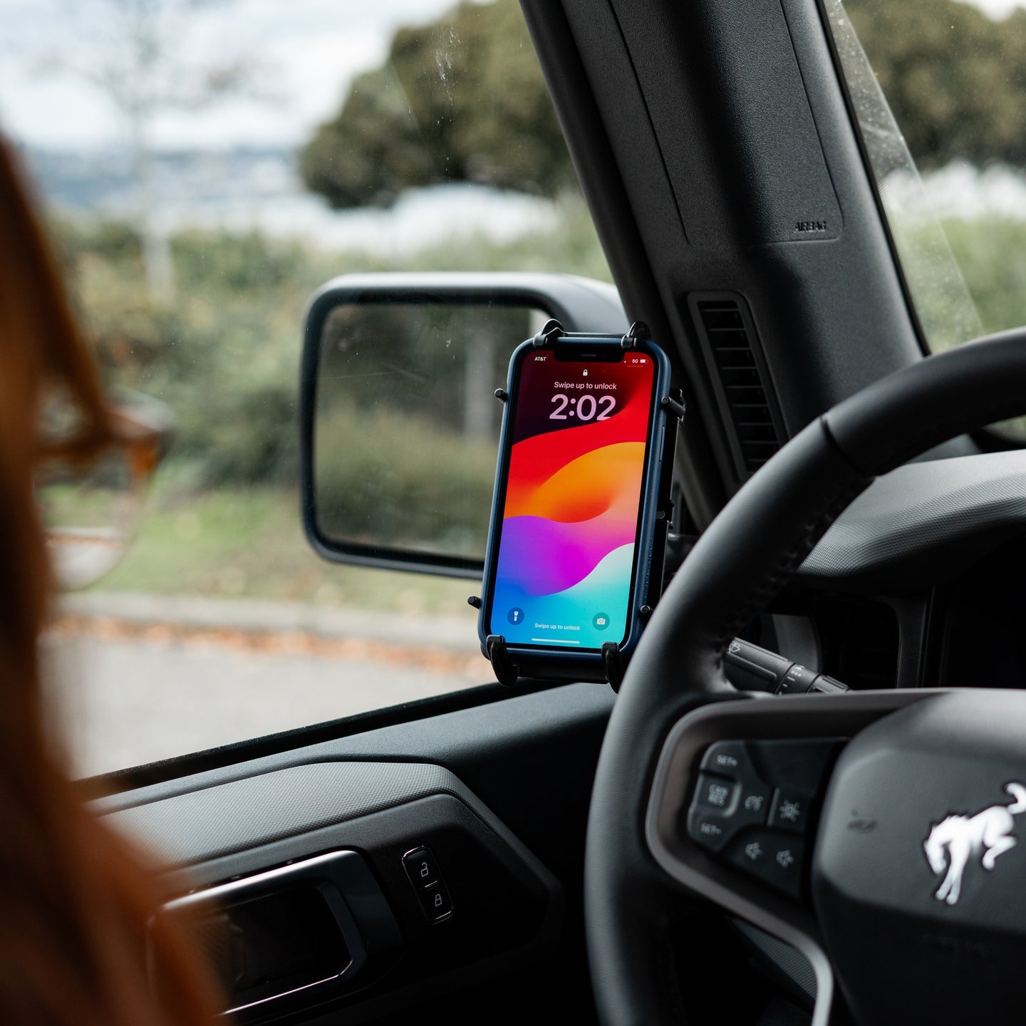 RAM® Quick-Grip™ XL Phone Holder with Ball (RAM-HOL-PD4-238AU)