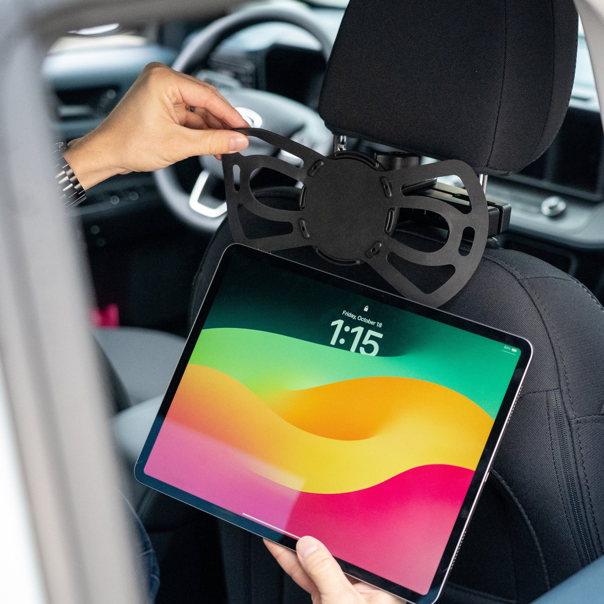 RAM® Universal Headrest Tablet Mount for 7"-13" Tablets (RAP-469-TU)