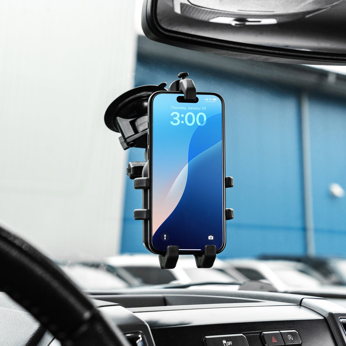 RAM® Quick-Grip™ Pro Phone Mount with Twist-Lock™ Suction Cup - Medium (RAM-B-166-PD5U)